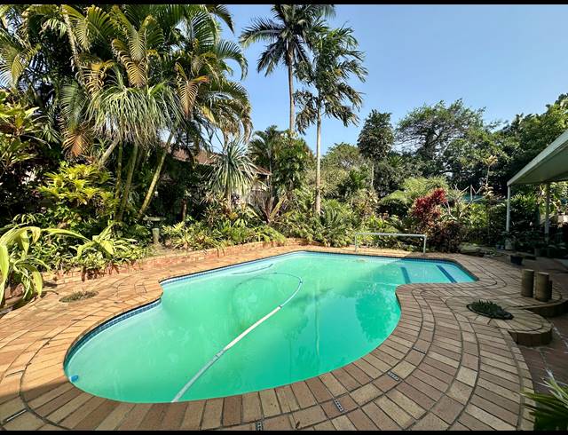4 BEDROOM HOUSE FOR SALE IN MEER EN SEE